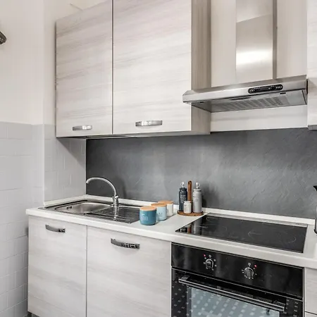 公寓 Domus Lucianae Family & Group Comfort, Few Min From Colosseum *